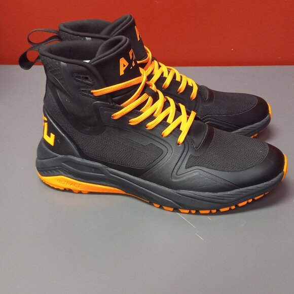 Athletic Propulsion Labs APL Techloom Defended, Black/Spark, Sz 8.5, NEW!! - Picture 1 of 6